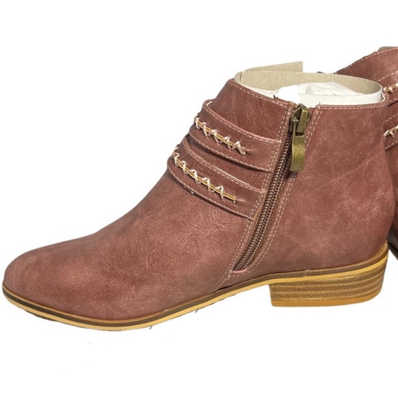 Women’s Size 6.5 NIB Ankle Boots Mauve Booties Beast Fashion - Picture 2 of 10